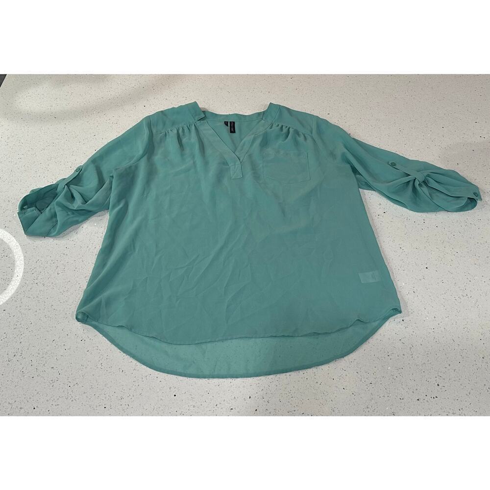 Maurices 3/4 Roll Tab Sleeve Tunic Top Blouse Sheer Green Size 1 W/Pocket